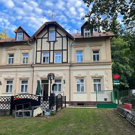 Villa Berolina Mariánské Lázně Εξωτερικό φωτογραφία